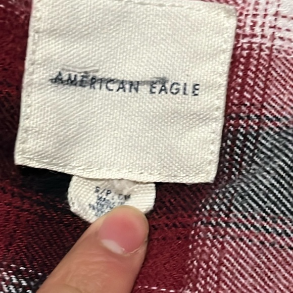 Flannel with a hoodie American eagle size Small - Picture 2 of 4